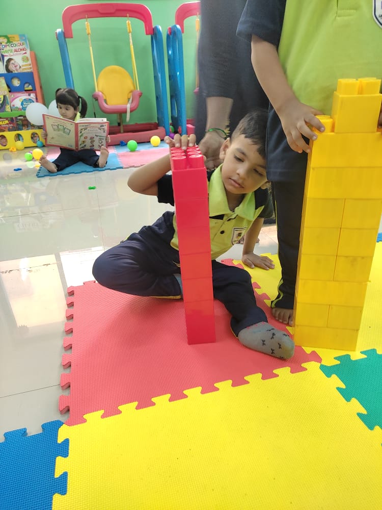 Playgroup (AGE: 2 To 3 Years)